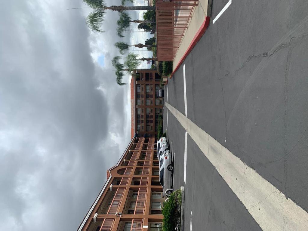 鲍德温公园 格兰德帕克旅馆酒店 外观 照片
